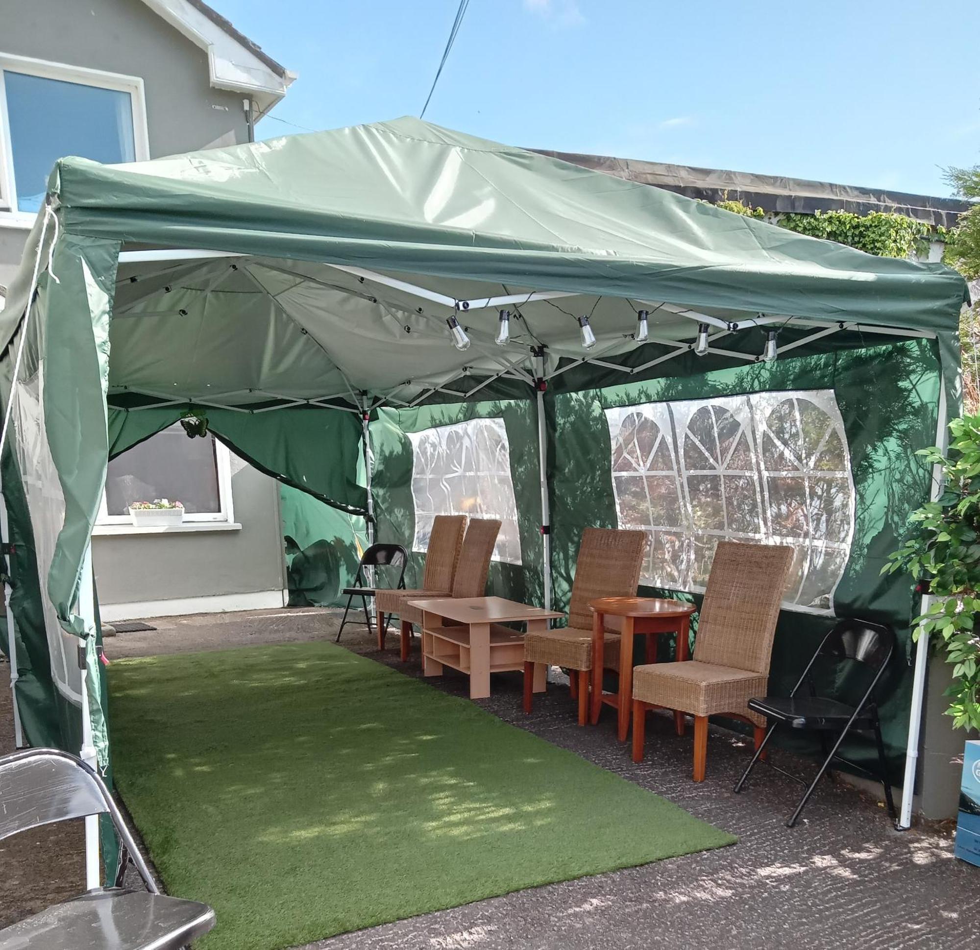 Moorings Greenway Newport  Exterior foto